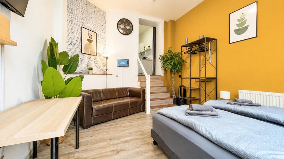 Living room, Photo of the whole room