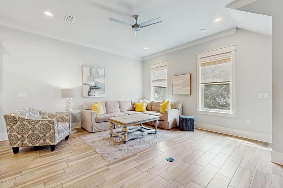 Beautiful White Coral Chateau House in Miramar Beach