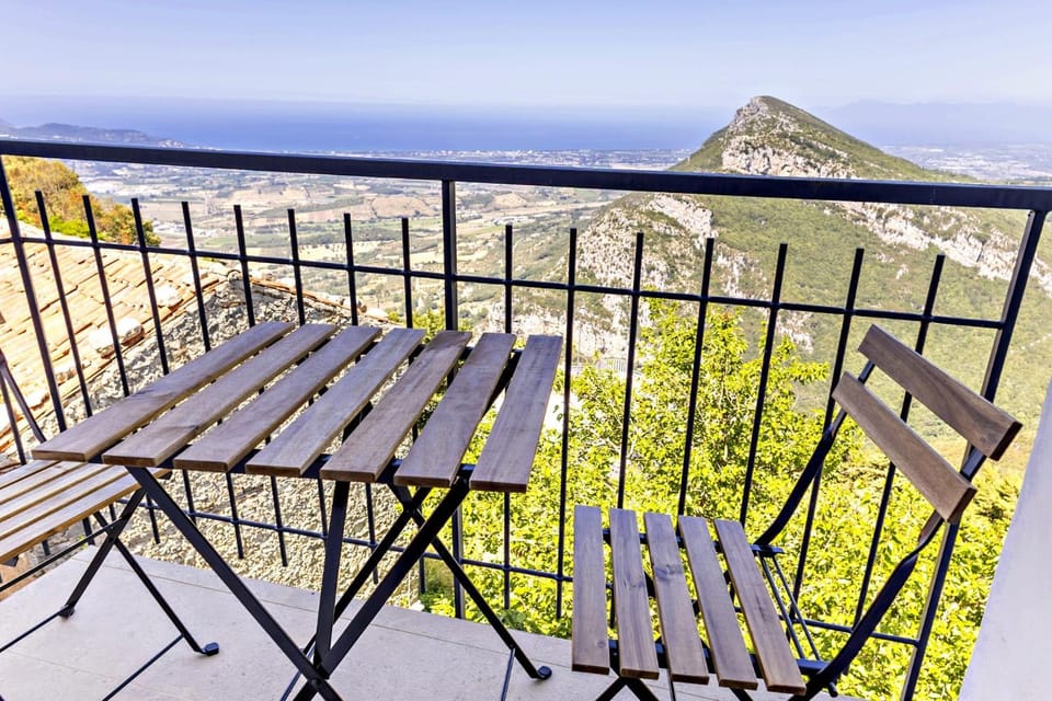 Natural landscape, View (from property/room), Balcony/Terrace, Mountain view