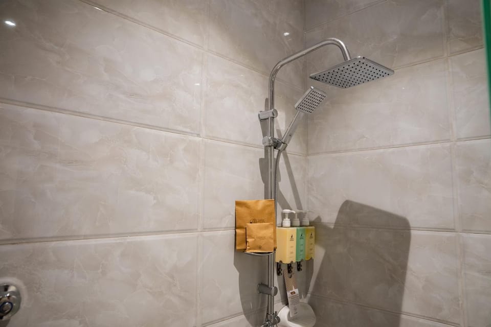 Shower, Bathroom, Bath