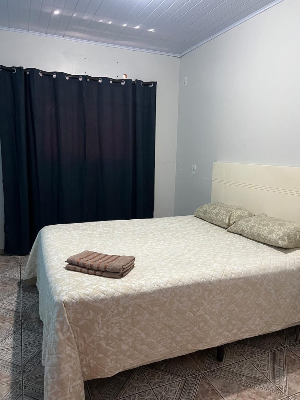 Casa Completa com Churrasqueira e Garagem a 10 min da Ponte da Amizade House in Foz do Iguaçu