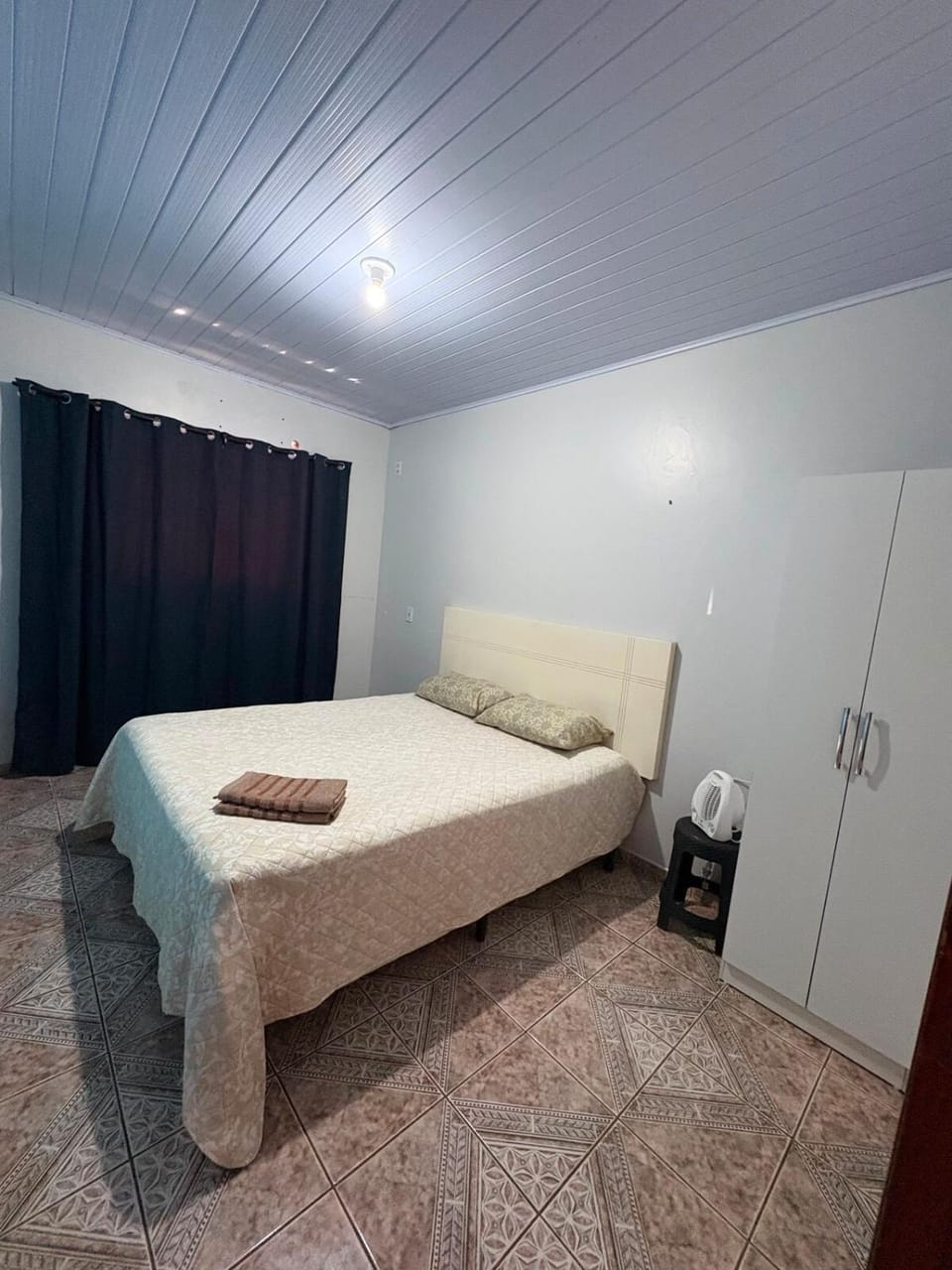 Casa Completa com Churrasqueira e Garagem a 10 min da Ponte da Amizade House in Foz do Iguaçu