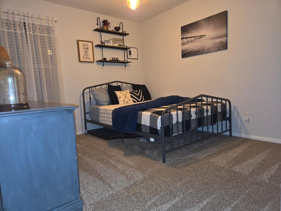 Bed, Bedroom