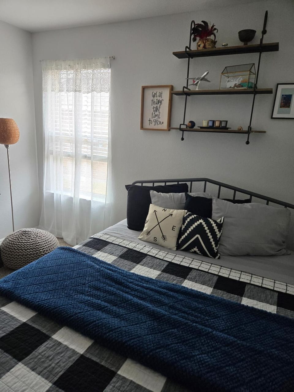 Bed, Bedroom