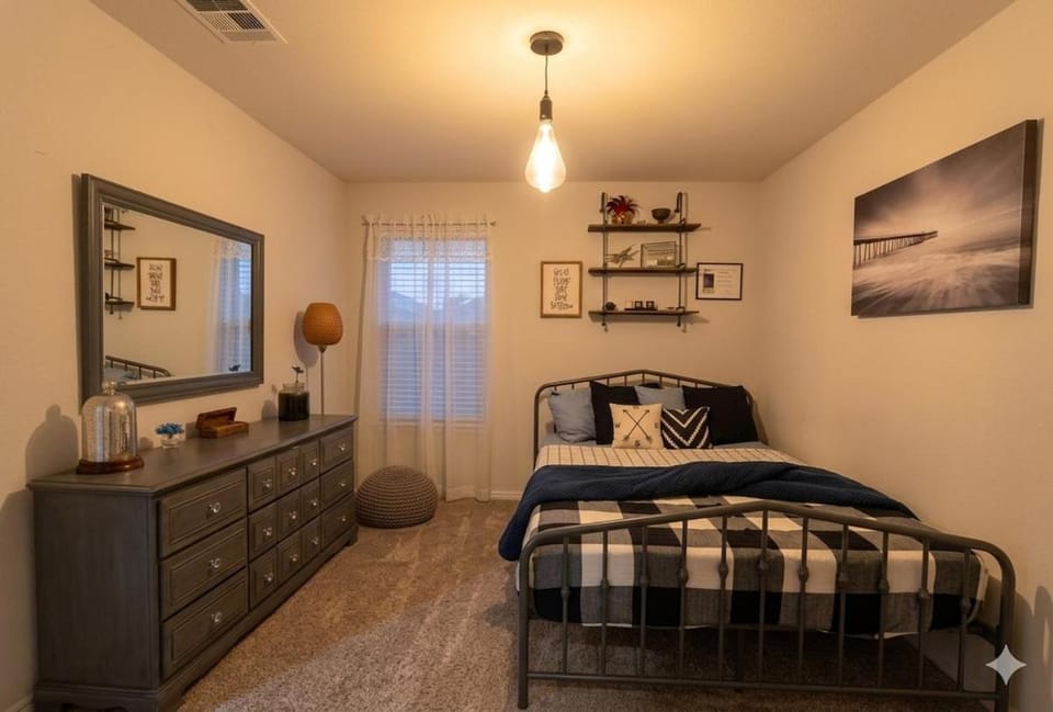 Bed, Bedroom