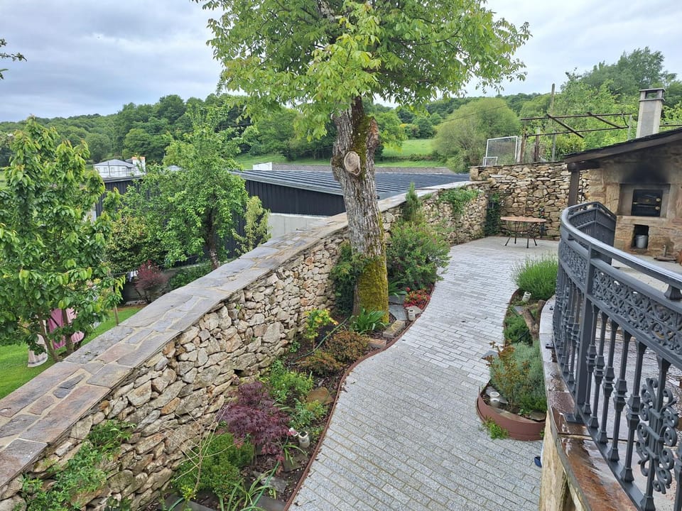 Paradela Premiun Retiro de confor en la Ribeira Sacra House in Galicia