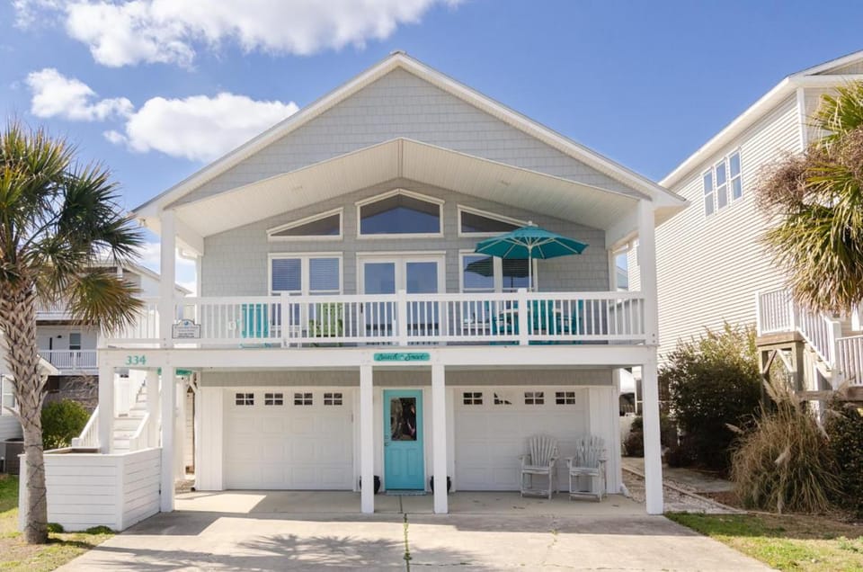 Beach Sweet by Bryant Real Estate House in Kure Beach