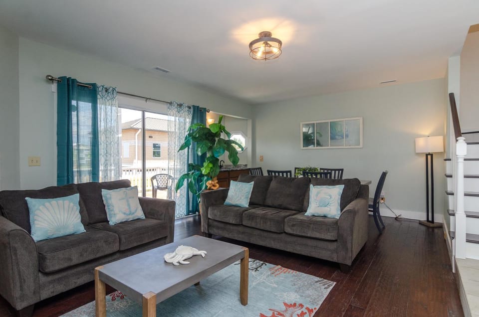 Sea Inn Dreams by Bryant Real Estate House in Carolina Beach