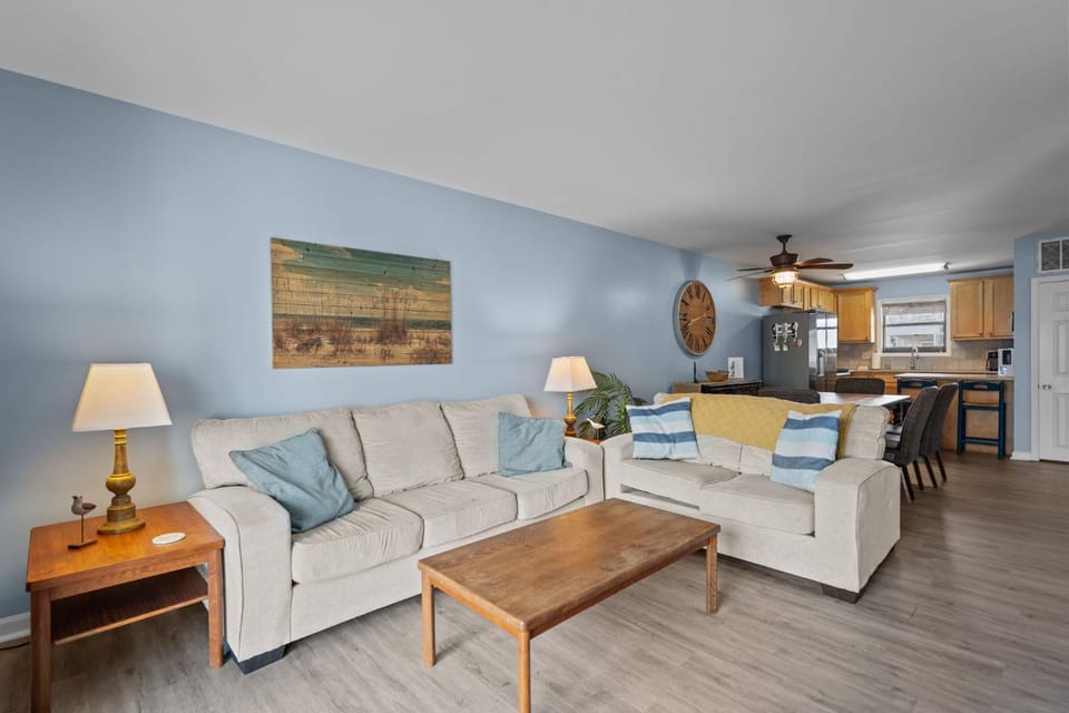 The Coastal Nest by Bryant Real Estate House in Carolina Beach