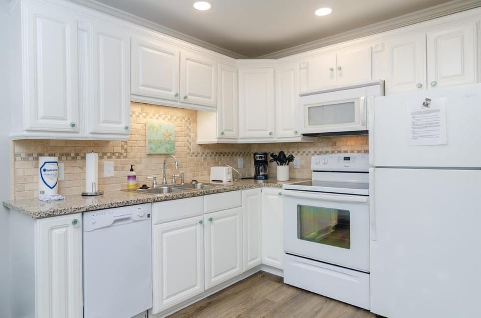 Shorebreak by Bryant Real Estate House in Wrightsville Beach