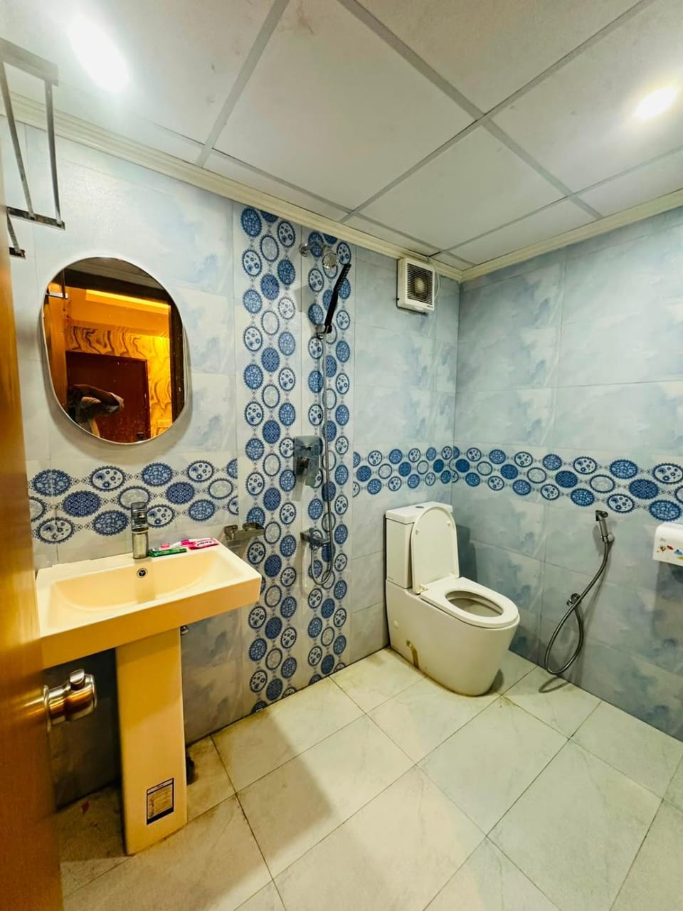 Sea Shell Palace & Residence Apartment in Dhaka
