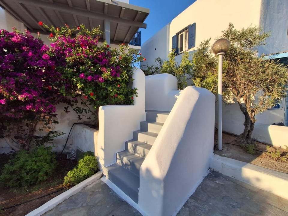 Mykonos Serenity 1 Apartment in Decentralized Administration of the Aegean