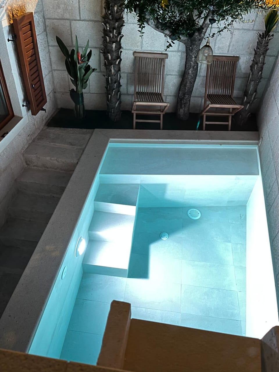 Natural landscape, Pool view, Swimming pool