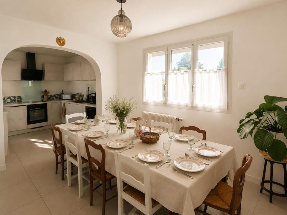 Chez Jeanne - gîte 10 personnes-PuyduFou House in Pays de la Loire