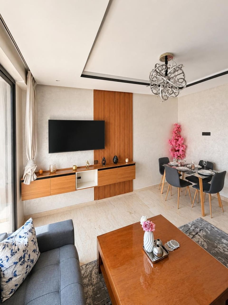 TV and multimedia, Living room