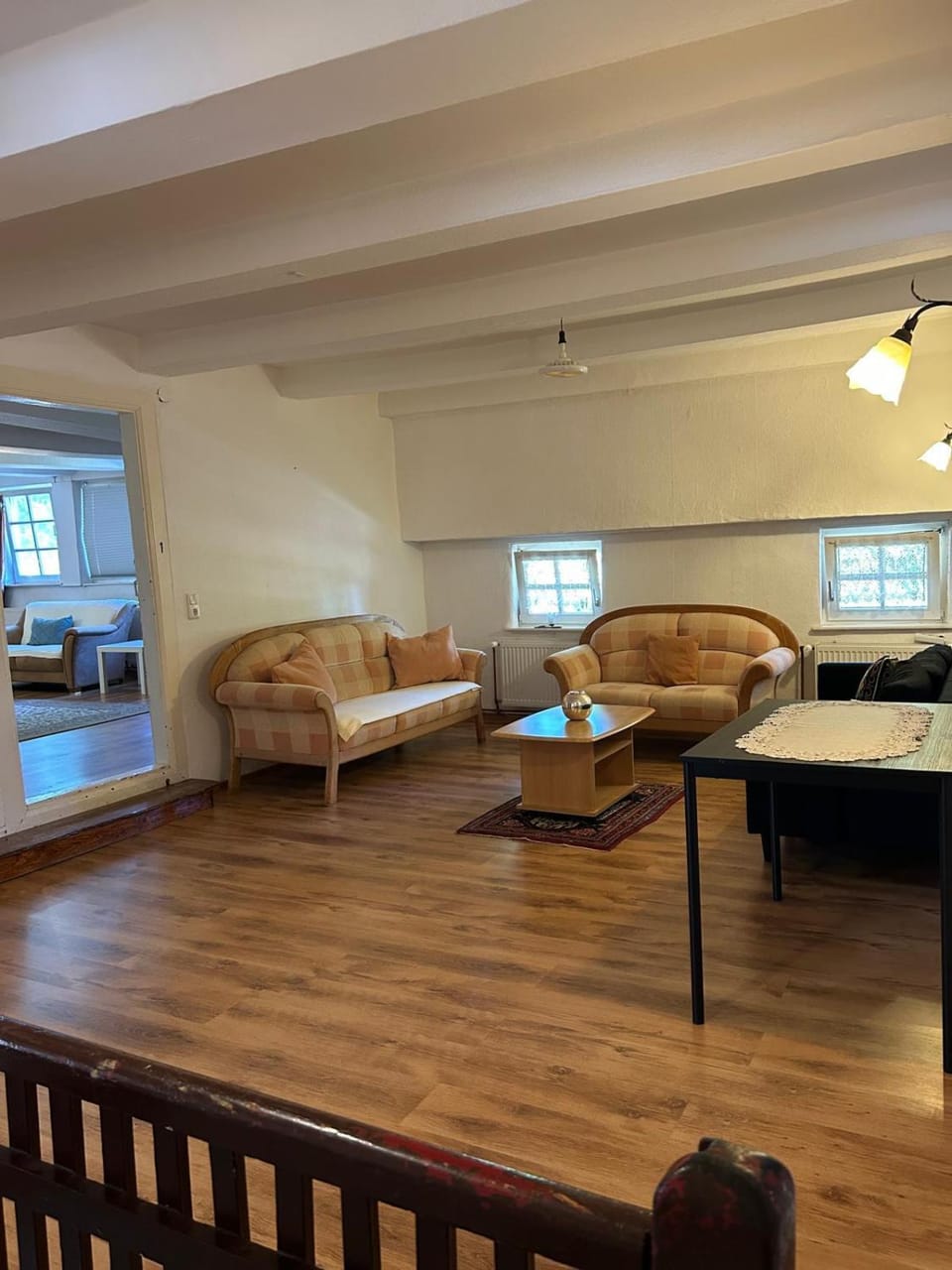 Living room, Seating area