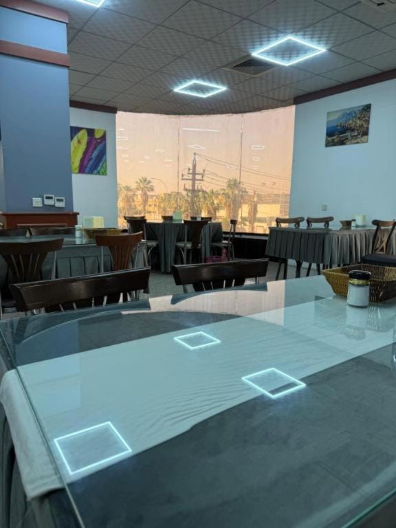 Shapol Hotel Hotel in Europe