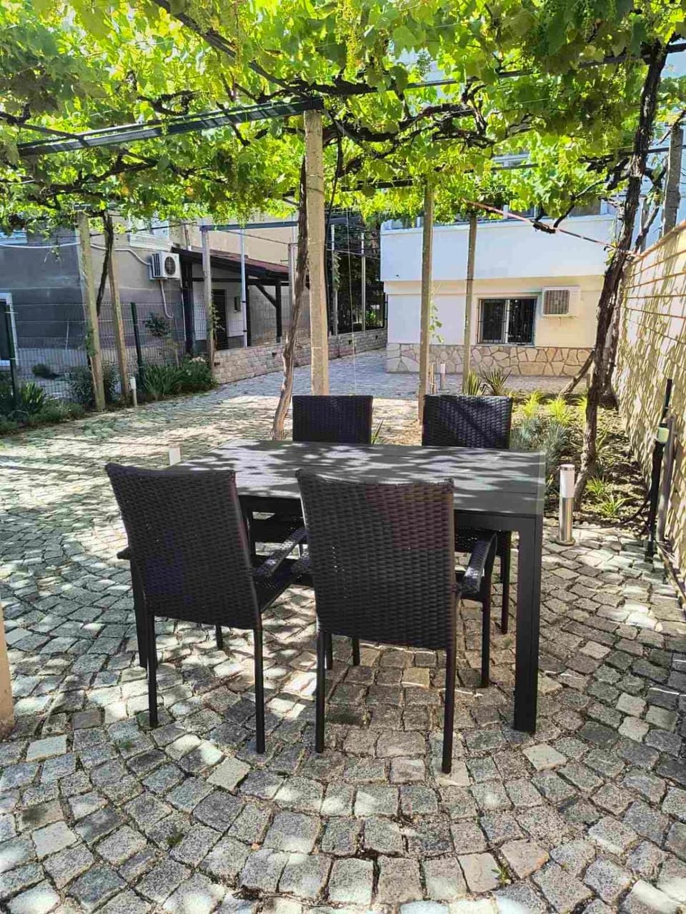 Inner courtyard view