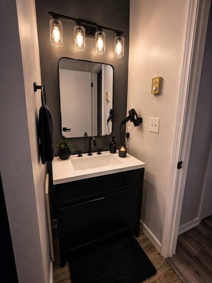 Celestial Stay5 Mins to AnmedElements Collection Apartment in Anderson