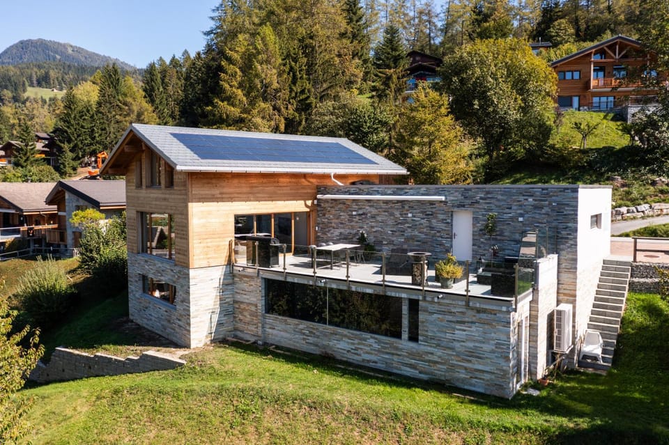 Villa moderne avec Jacuzzi - ski - golf Villa in Sierre