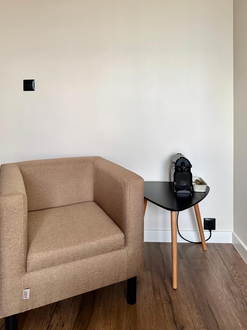 Coffee/tea facilities, Seating area