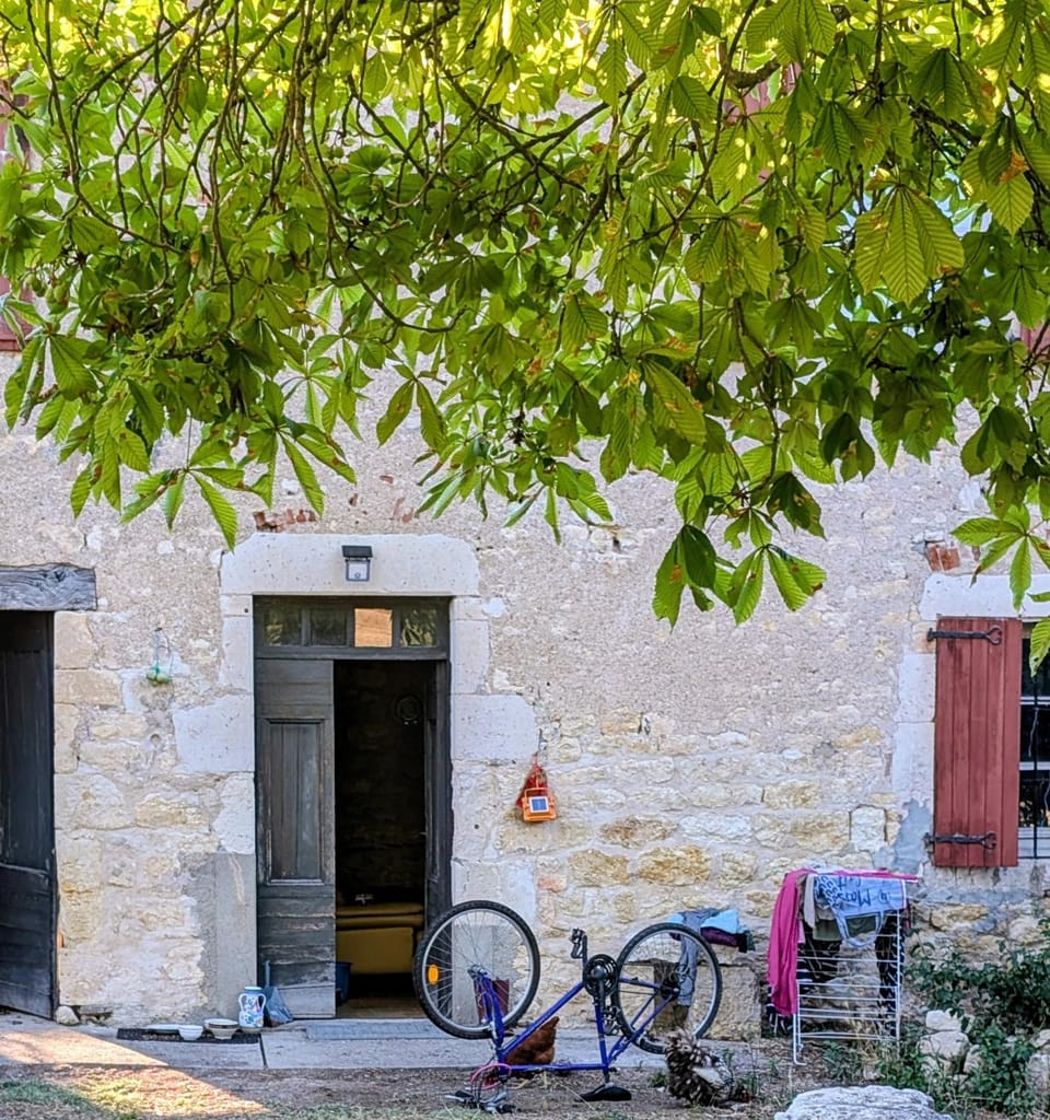 Le soleil se lève Country House in Occitanie