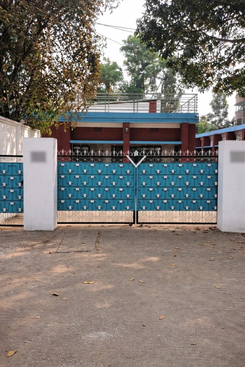 Property building, Day