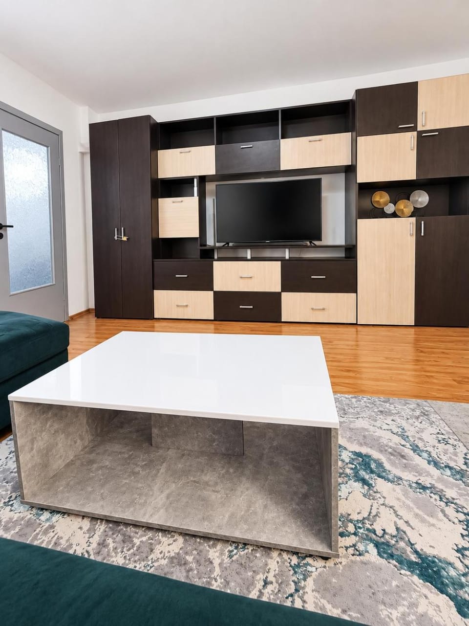 Bright & Cozy Apartment with Sunset View Apartment in Bucharest