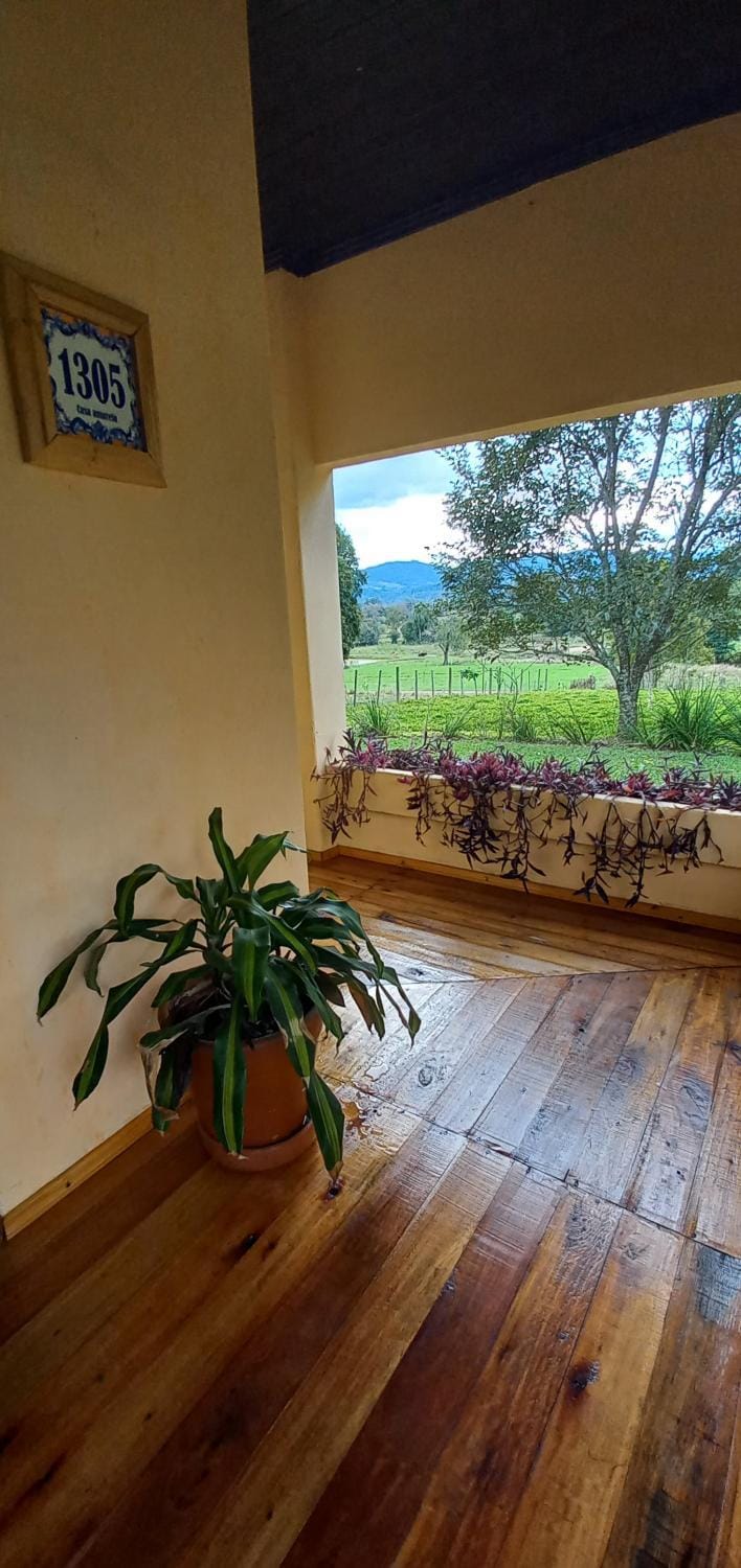 Hospedagem rural casa amarela House in State of Rio Grande do Sul