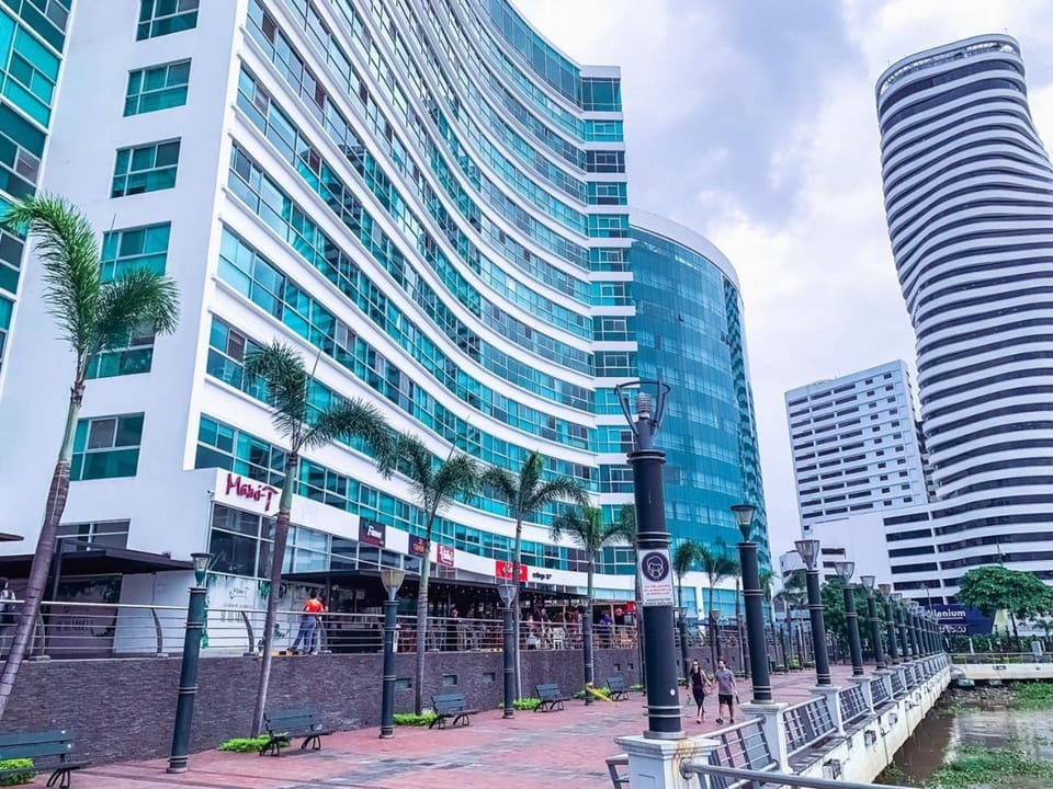 Property building, Day, Neighbourhood, City view, Street view, Location