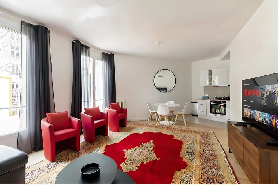 Trocadero - Elegant 1BR - Sleeps 5 Apartment in Paris
