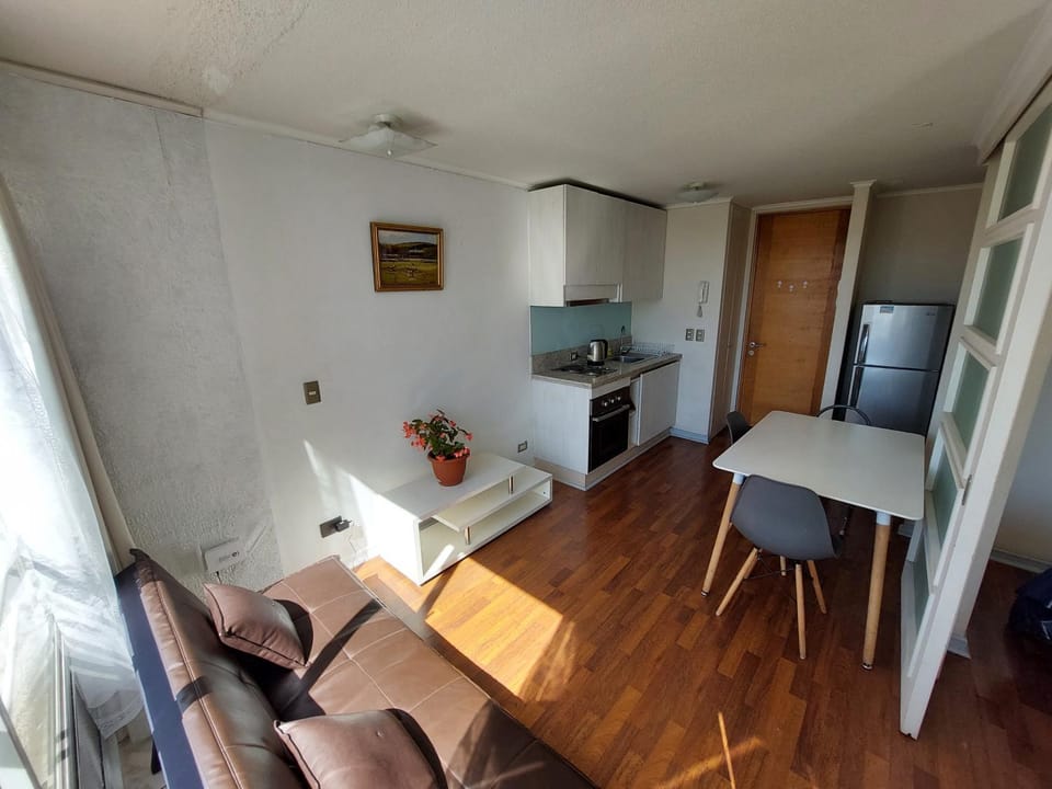 Departamento amoblado cercano al metro y central Apartment in Vina del Mar
