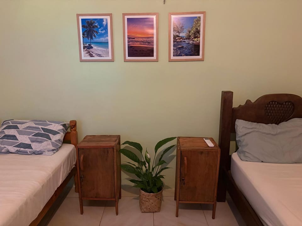Decorative detail, Bedroom, safe