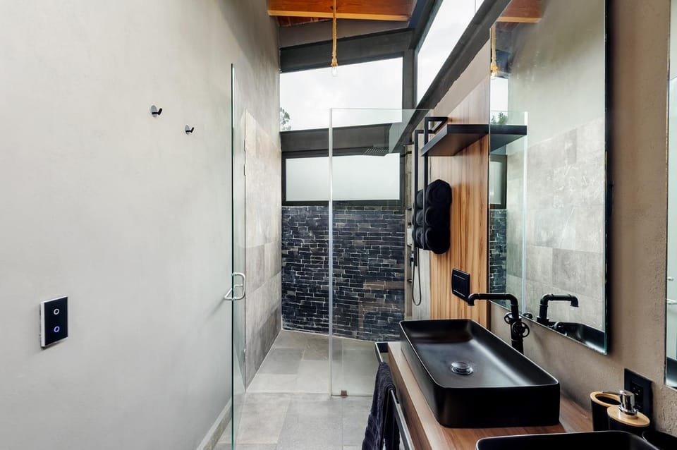 Shower, Bathroom, towels