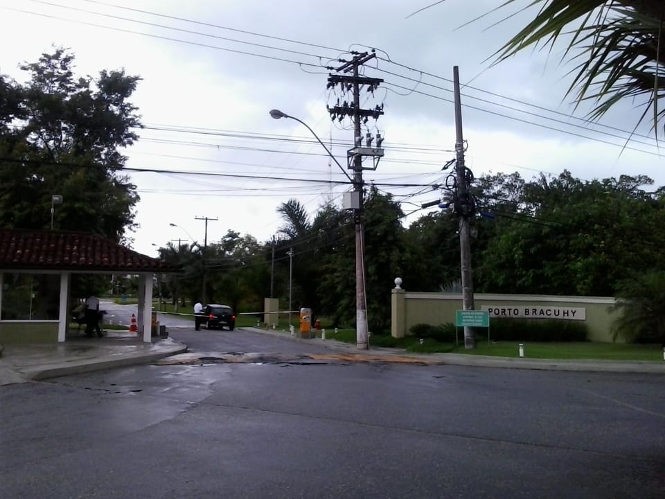 Neighbourhood, Street view