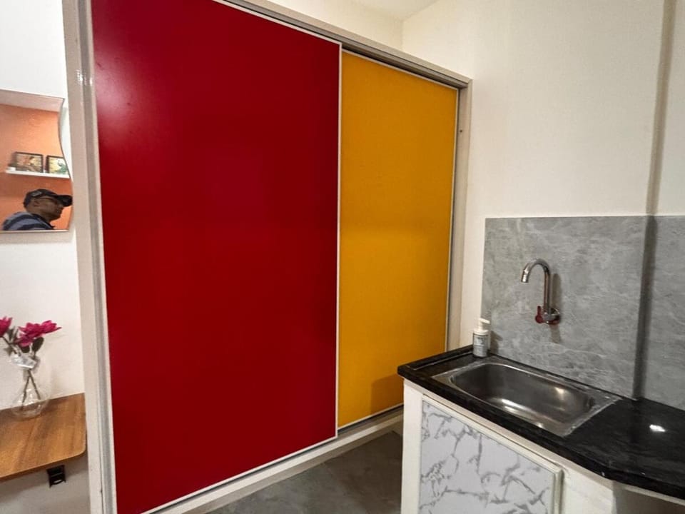 Warm & Cozy Studio Stay Apartment in Hyderabad