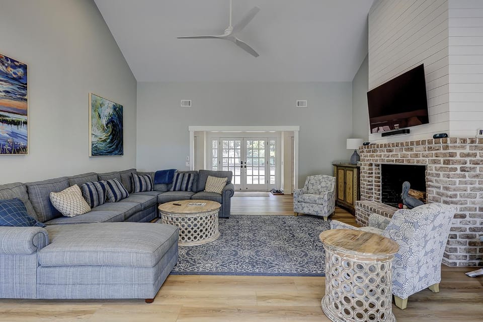 32 Willow Oak Court Sea Pines Golf Home Near the Beach Pool 4 BR 3 BA House in Hilton Head Island