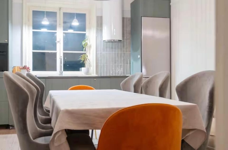 Grand Historic Villa Villa in Solna