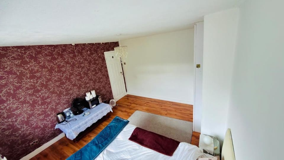 Welcome Homes! Feels Homes ! Bed and Breakfast in West Oxfordshire District