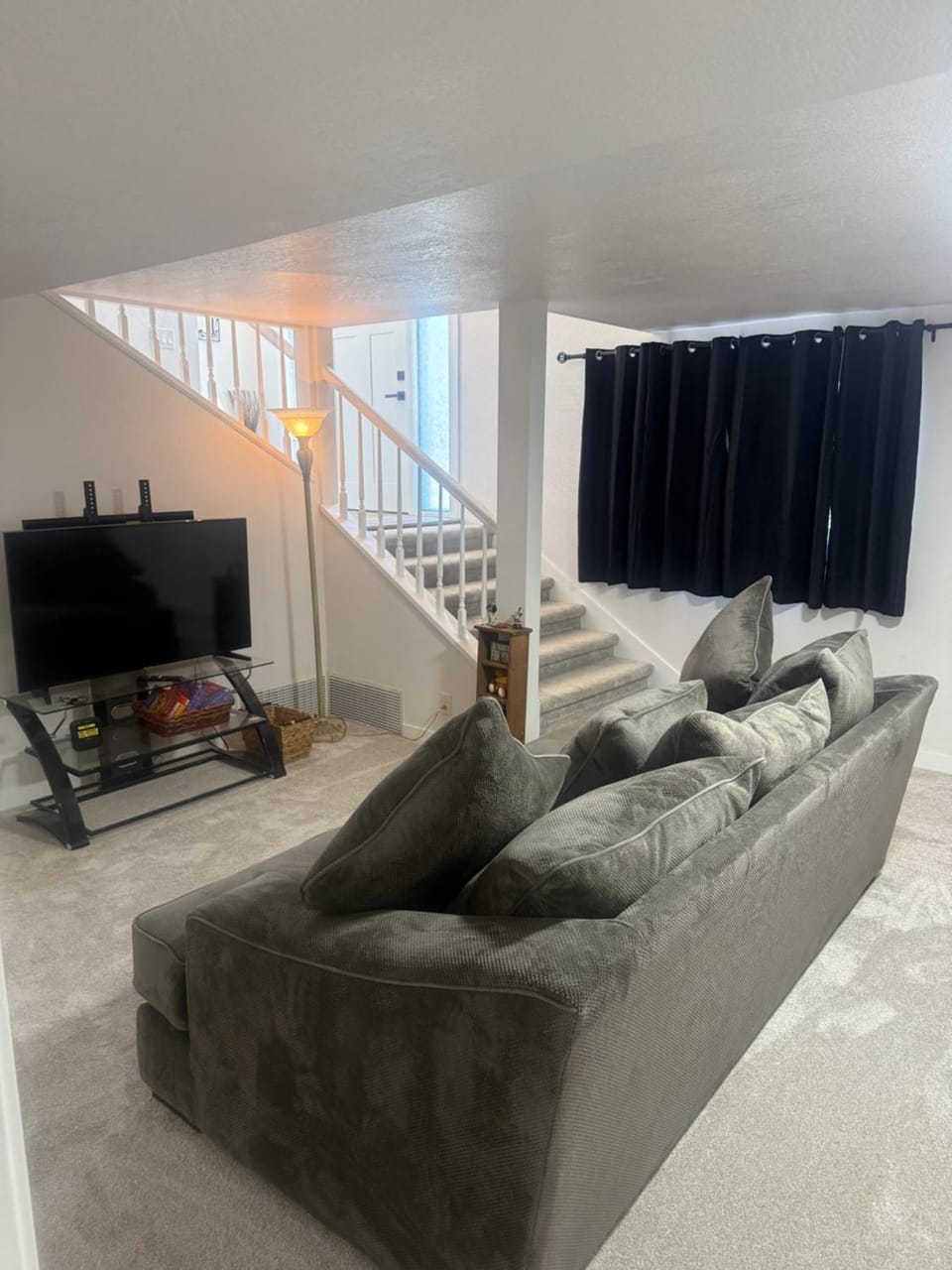 TV and multimedia, Living room, Seating area