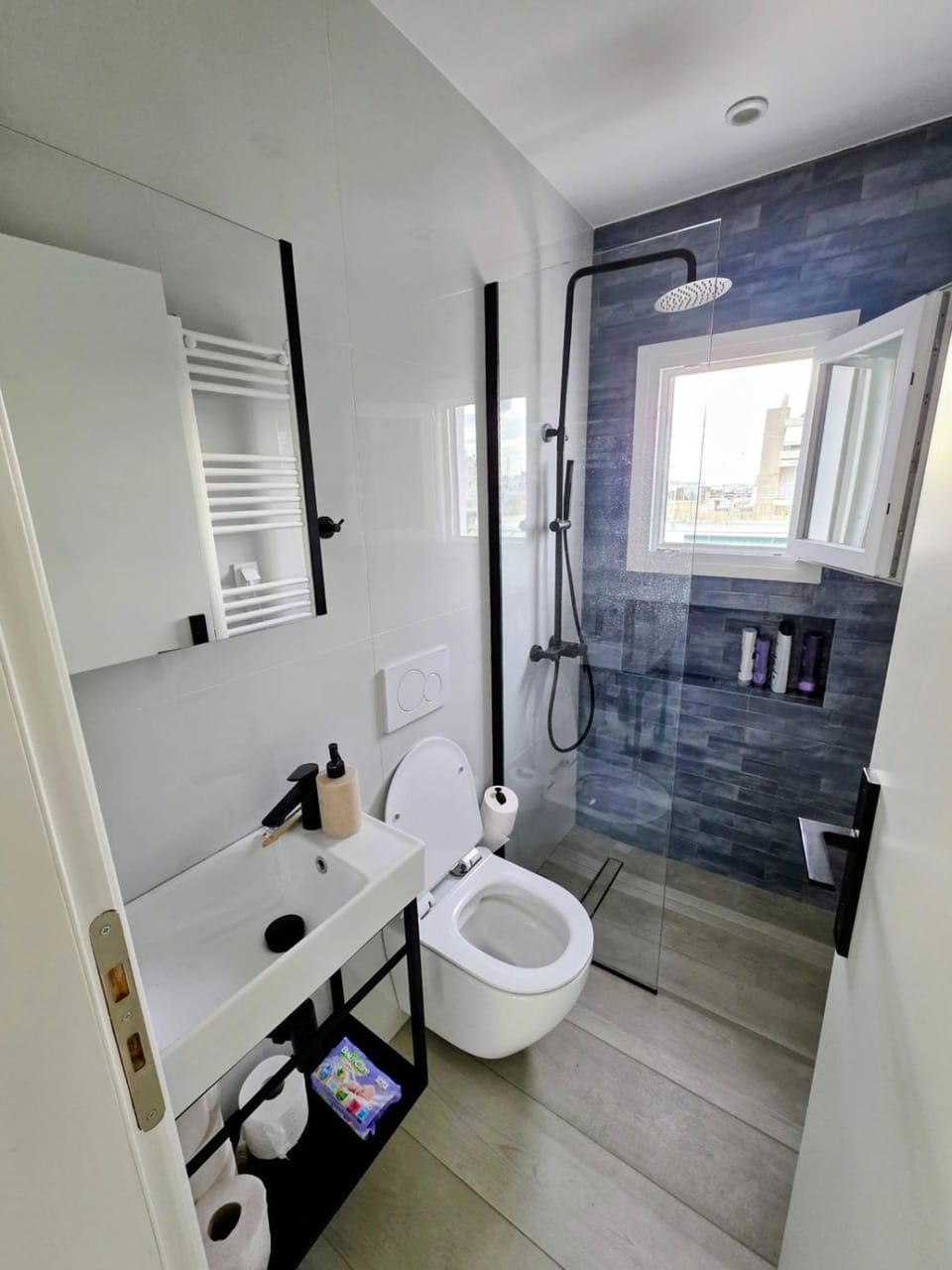 Athens Skyline Penthouse 1BR with Terrace Apartment in Athens