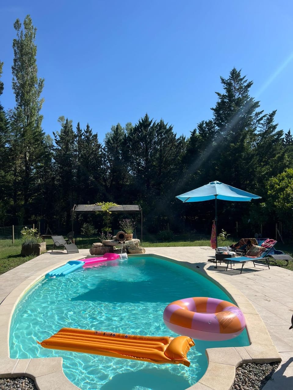Swimming pool