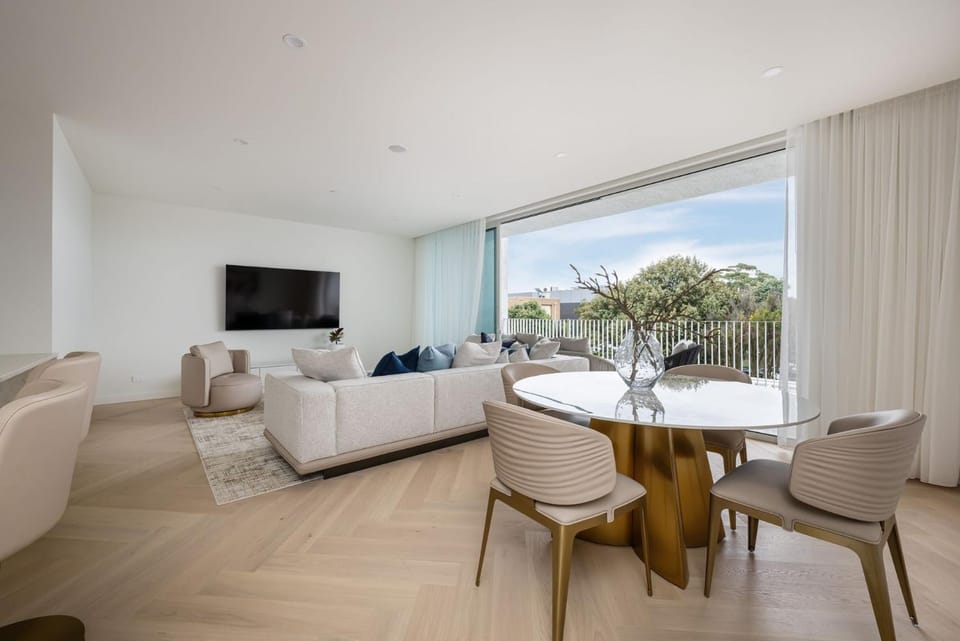 Dromana Beach Suites - 101 Apartment in Dromana