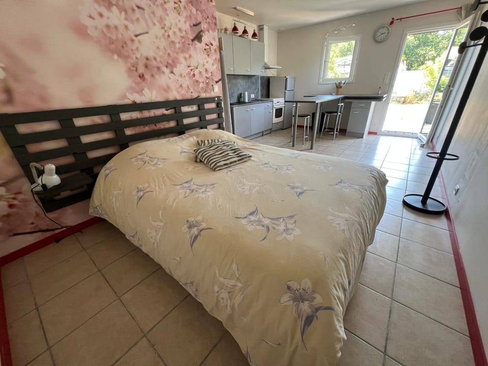Chez Christelle Bed and Breakfast in Biganos