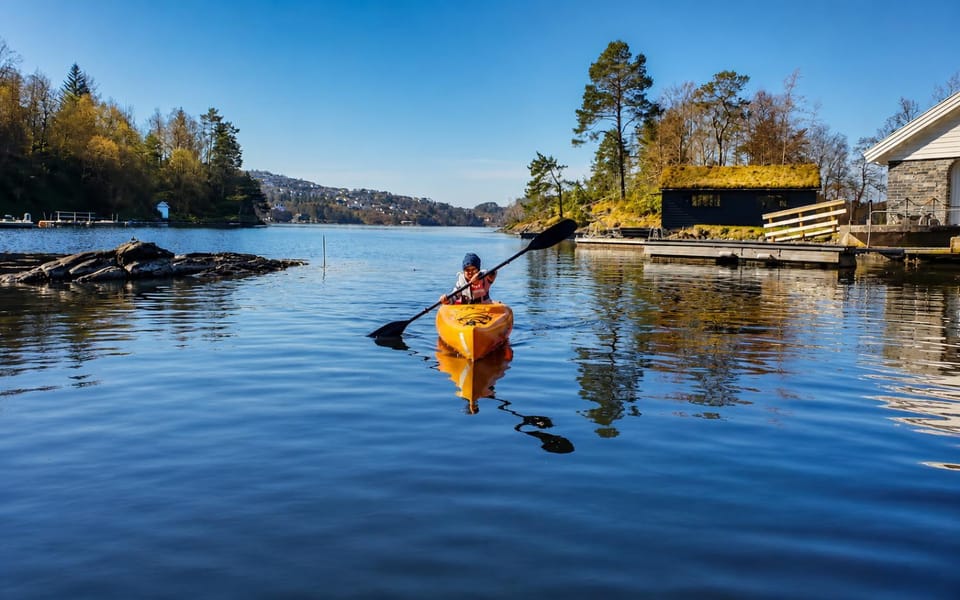 Natural landscape, Activities, Canoeing, Lake view