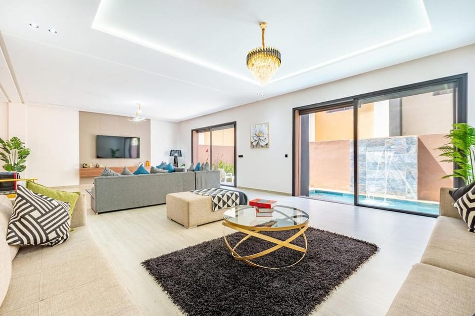 Villa Horizon Premium - Private Pool - Fully Renovated - Marrakech Villa in Marrakesh-Safi