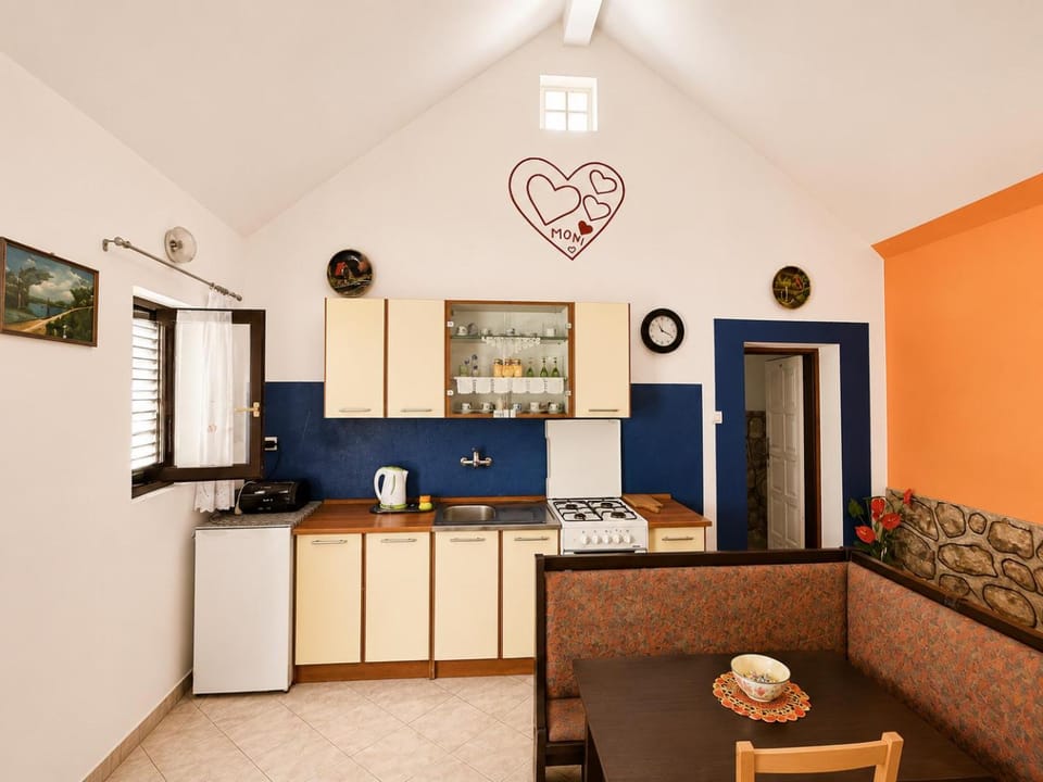 Holiday home Moni House in Zadar County