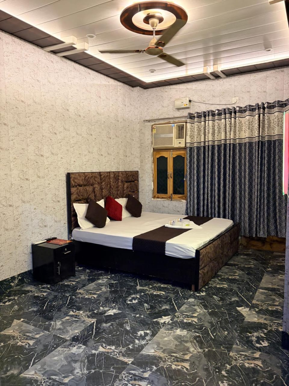 Kashi Vishwanath guest house Bed and Breakfast in Varanasi