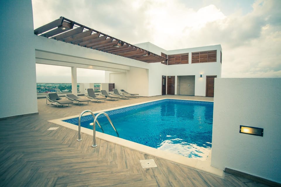 Property building, Swimming pool