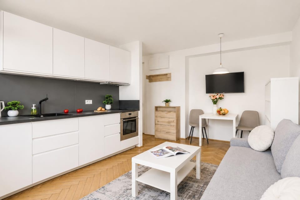 Communal lounge/ TV room, TV and multimedia, Kitchen or kitchenette, Living room, Seating area, Dining area, Evening entertainment, minibar, oven, pet friendly, stove